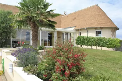 Image de Grande maison familiale-Piscine-Zoo de Beauval et Châteaux-L’Escale des Copains
