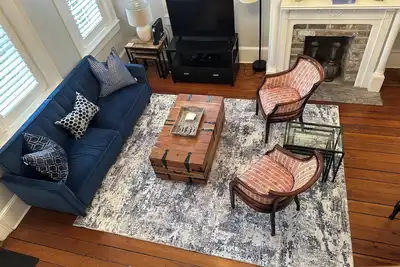 Image de Jasmine’s Retreat – Elegant Historic Home in the Heart of Savannah