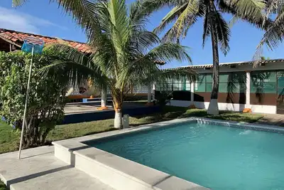 Image de Private beach house near International airport