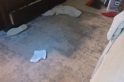 Image de Single family home with leaky rooks and busted toilets