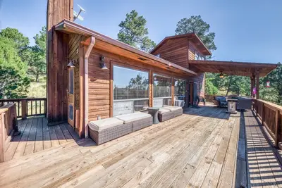 Image de Perk Canyon Hidden Acres-Hot Tub-Gas Fireplace