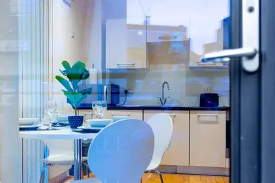 Image de ⭐️ Croydon apartment with balcony⭐️ hosted by Asj Accommodations ⭐️
