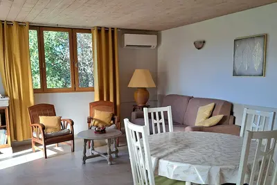 Image de Gite en campagne dans l'Ain, au calme, situé le long de la voie verte