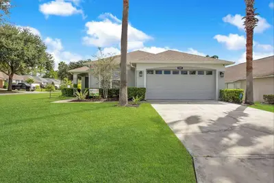 Image de Villa Forest Hills Ln with Private Pool