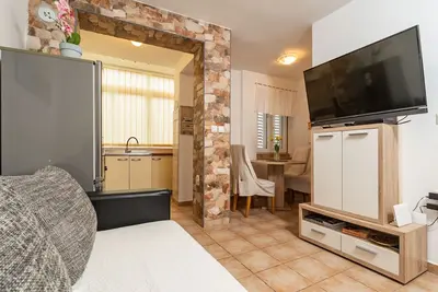 Image de Apartment Skoljarev - Two Bedroom Apartment with Loggia and Street View