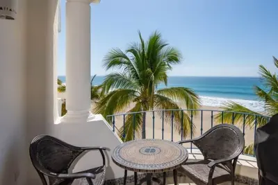 Image de Mykonos Bay Resort at Zippers Surf Break