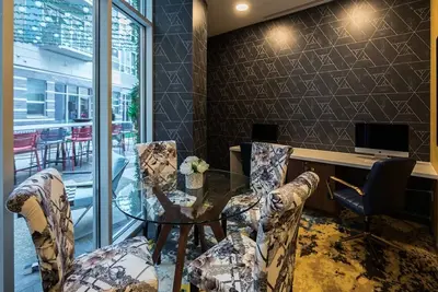 Image de Newly Built Luxury apartment Downtown Detroit.