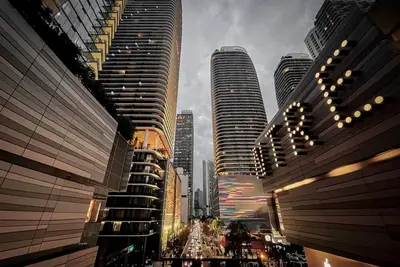 Image de Deco Delight: Central Hub