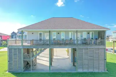 Image de Everleigh After - Beautiful home in a quiet area that sleeps 10!