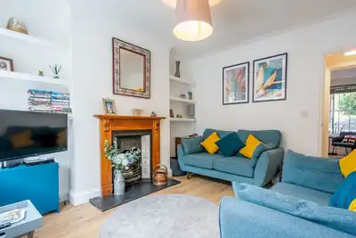 Pass the Keys | Cosy terrace within city walls ideal for exploring