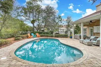Image de Giant Backyard Oasis with Heated Private Pool, Fire Pit, and Outdoor Lounge