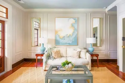 Image de ♞ The Inns ♞ Bright & Breezy Large Luxury Suite!