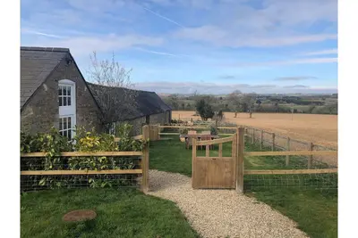 Image de Charming Cotswold Cottage in a private setting