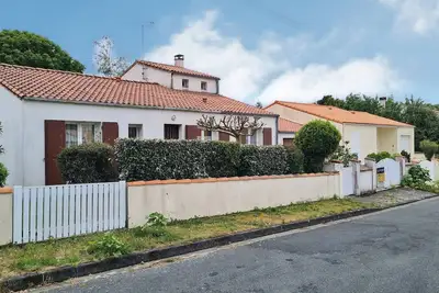 Image de Saint Georges de Didonne - Maison avec jardin clos - Proche Commerces