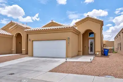 Image de Luxury Modern Home near Ft. Bliss and Airport