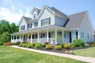 Image de Enjoy Louisville, but relax a world away in Ky bluegrass horse country