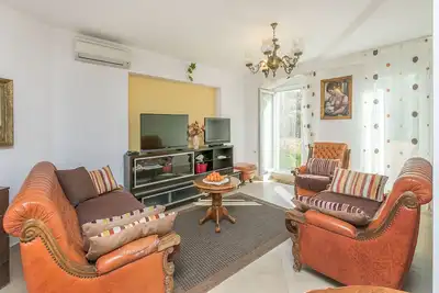Image de Appartements et Chambre Excelsior (83681-A2) - Split