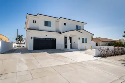 Image de Huge Family Home Near Disneyland & SoCal Beaches