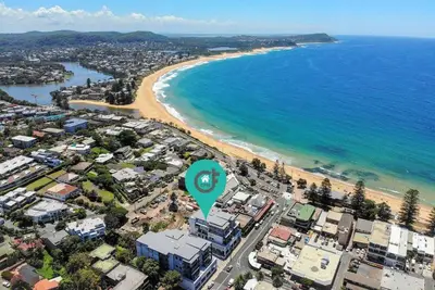 Image de \"Oceans Edge #13\" – Heart of Terrigal