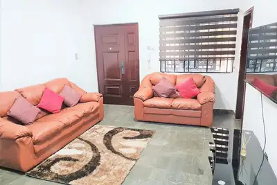 Image de Luxury 2Bed, 2Bath Aprt @ Adenta. WiFi. Clean. Safe