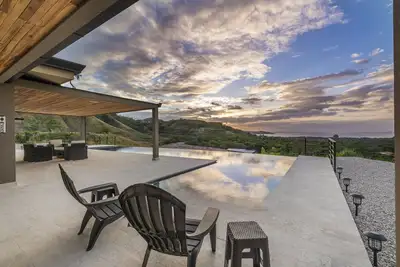 Image de ★Stunning Oceanview★Huge Infinity Pool★Near Flamingo Marina & Beaches