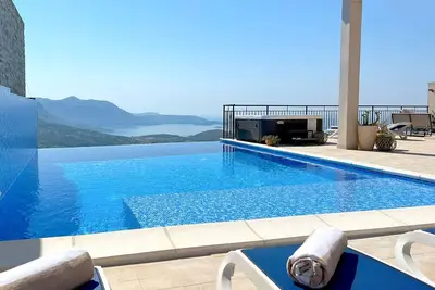 Image de Luxury Villa Rock with pool+Jacuzzi - near Dubrovnik