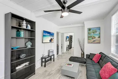 Image de Prime location, Pineapple district, walk to Atlantic, 1bd, pets