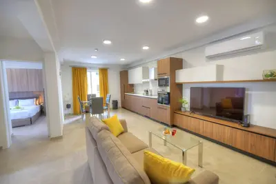 Image de Beautifully furnished 2 bedroom apartment Ddif1-3