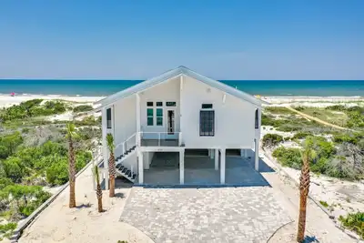 Image de Luxury Gulf-Front Retreat. Heated Pool, Pet-Friendly