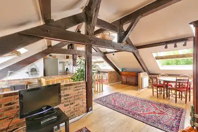 Image de Duplex Bohème Rustique à Meudon