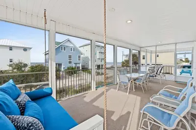 Image de Sand Dollars & Sunsets- North Cape, Gulf View, Pet Friendly, Wifi, Steps to the
