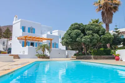 Image de Villa with three bedrooms, a spectacular view of Agios Ioannis Coast and very close to the beach