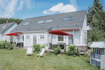 Image de Vacation homes island Usedom house Jojo 7 -view of the Achterwasser- sauna, whirlpool