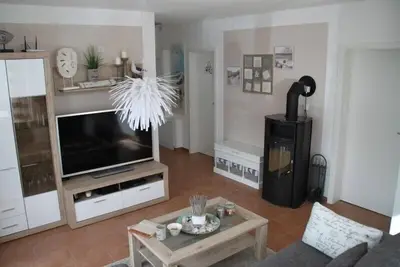 Image de Onirique confort appartement avec sauna, cheminée et chaise de plage