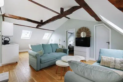 Image de A Beautiful 2-Br/2ba in Opera - St Lazare