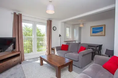 Image de 3 Bedroom Duplex with Free Parking