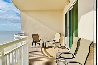 Image de Beachview Condo at Legacy Tower 2 -1104 - fully furnished 2 bedroom 2 bath