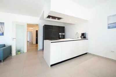 Image de Sunny Day - Apartment with Parking