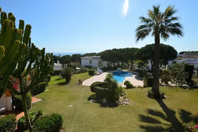 Image de Calahonda - Sleeps 6 - Parking - Garden - Pool