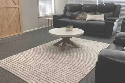 Image de A1 Sea Lake Silo House with a view (Pet friendly)