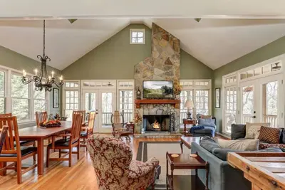 Image de Mountain Acres Retreat - Relax in Total Seclusion!