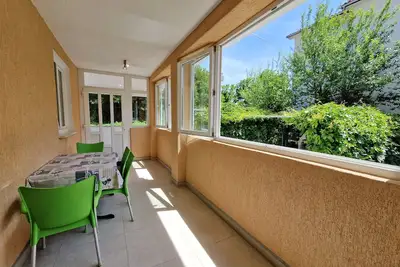 Image de Appartement de deux chambres avec la terrasse Baska, Krk (A-19201-c)