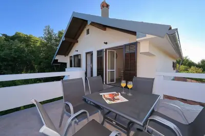 Image de Antona vacation home with pool, balcony and terrace - Antona