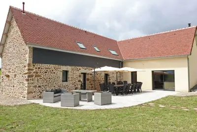 Image de Maison ancienne avec sauna, babyfoot, billard, proche station thermale et forêt domaniale