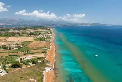 Image de Ammos - Beachfront villa - Grand Blue Beach residence
