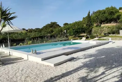 Image de Homerez - Bungalow cosy avec piscine à Madrigueras