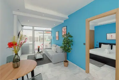 Image de 🌟 Rooftop Apt Near Arribat Center Mall + ☀️ Terrace