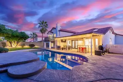 Image de Modern Mesa Oasis|Free Heated Pool|Al-Fresco Living