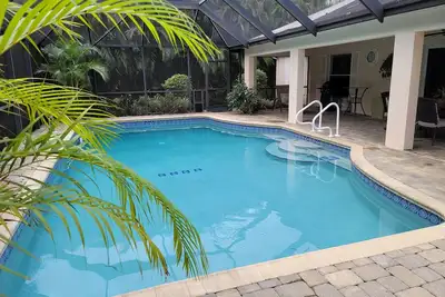 Image de Beautiful Vacation 3 Br Villa-Sw corner of Cape Coral