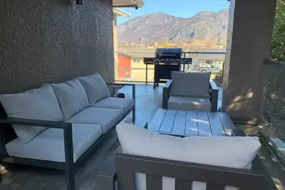 Image de Gorgeous Lake House - Steps from Lake Osoyoos